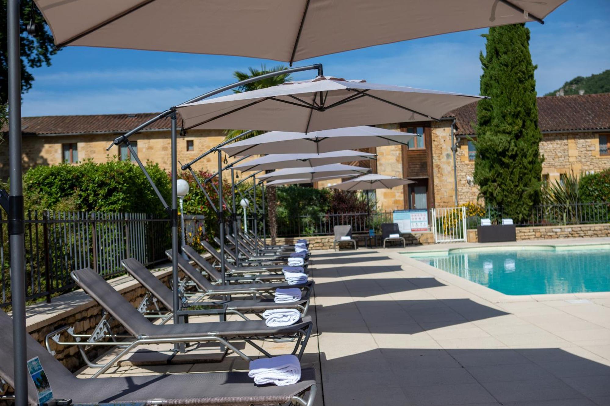 Domaine De Monrecour - Hotel & Restaurant - Proche De Sarlat Saint-Vincent-de-Cosse Eksteriør billede