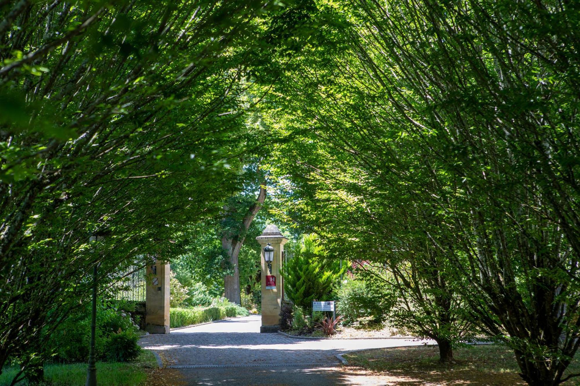 Domaine De Monrecour - Hotel & Restaurant - Proche De Sarlat Saint-Vincent-de-Cosse Eksteriør billede